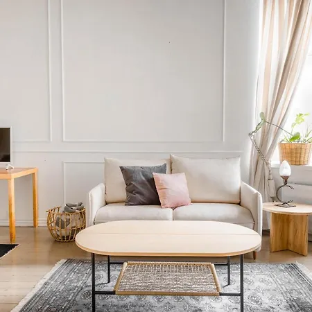 With Excellent Location Apartamento *